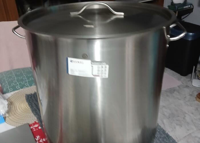 Grajewo ogłoszenia: Sprzedam duży garnek ok 125l że stali nierdzewnej nie używany