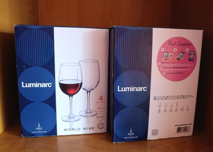 Grajewo ogłoszenia: Sprzedam kieliszki do wina nowe 4 sztuki w opakowaniu